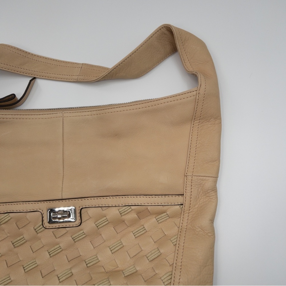 B Makowsky Glove Maisie Leather Hobo Bag with Woven Detail Basketweave Light Tan - Picture 3 of 15